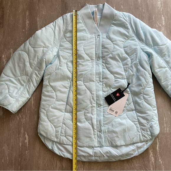 Lululemon Quilted Light Insulation Jacket in Powder Blue - Picture 9 of 11